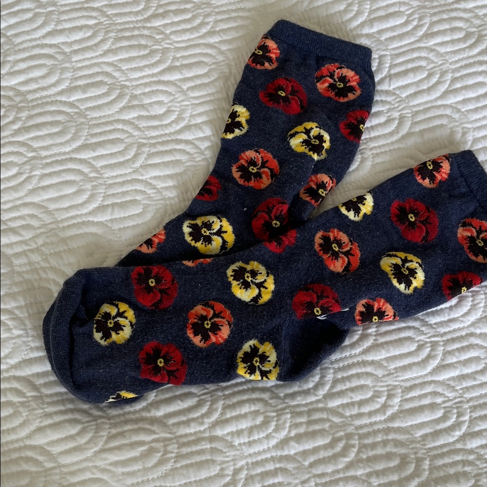 Hue crew socks   Sized 7-9